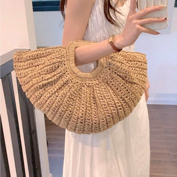 Handbags - Chic Tan Woven Handbag